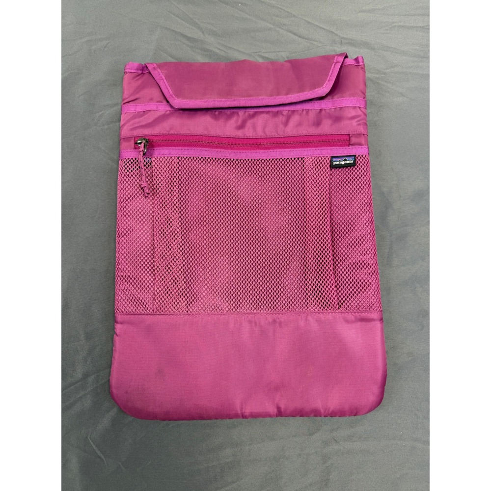 Patagonia‎ Magenta Padded Laptop Tablet Sleeve Case Mesh Pocket Pink 10.5x15